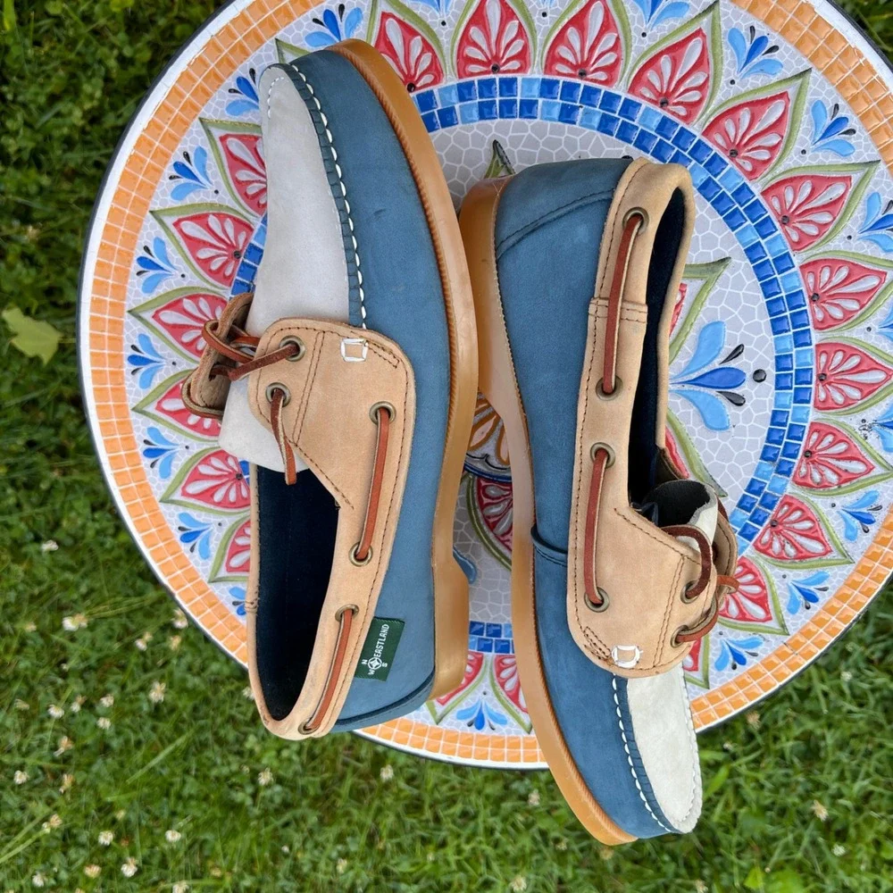 Vintage Eastland 2-Eye Boat Shoes Men's 9.5E Blue Tan Leather Made in USA Vibram